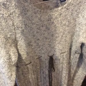 Women’s sweater
